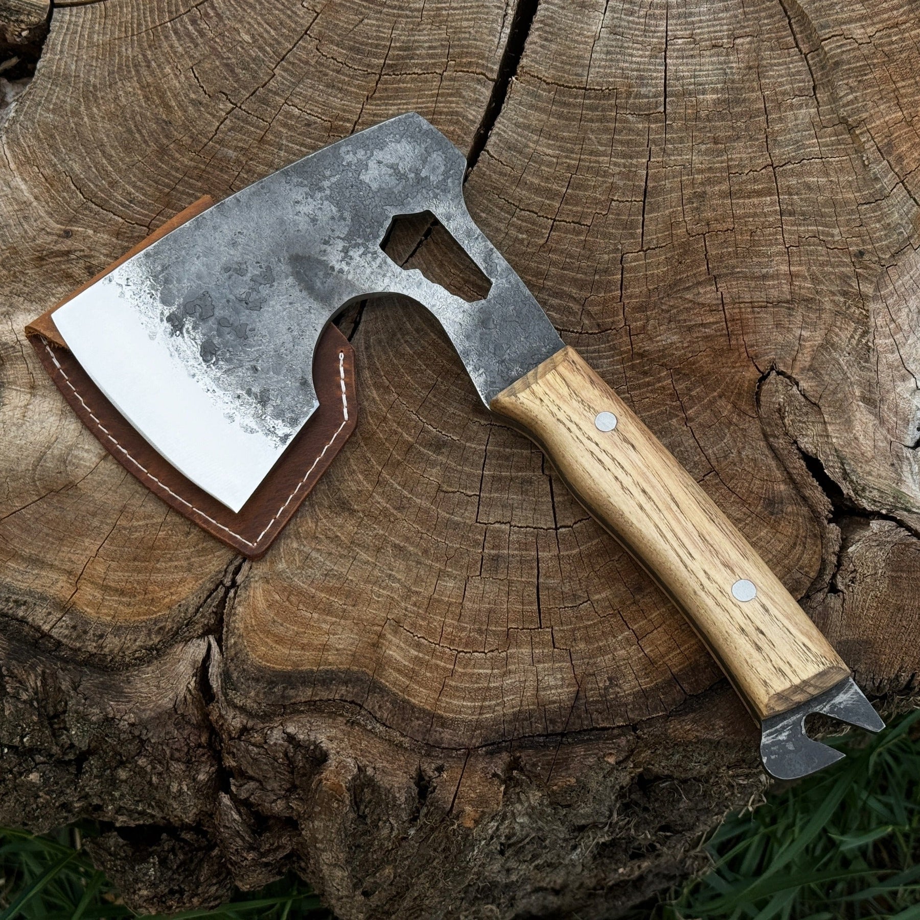 Hand-Forged Camping (Chopping) Axe, 0.6 kg (1.32 Ibs) by Sharky Forged Steel Tools
