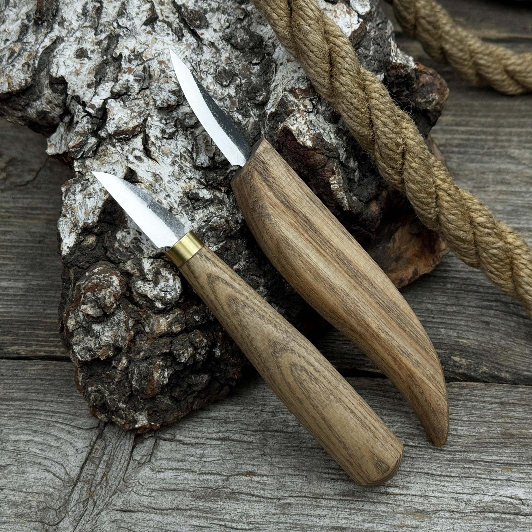 2-Piece Carving Knife Set for Fine Detail Work detail view by Sharky Forged Steel Tools