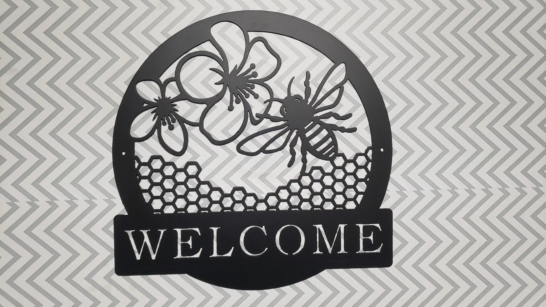Honey Bee Welcome Sign – Metal Wall Art, Bee Decor for Porch, Garden, Entryway, Custom Steel Welcome Plaque detail view by