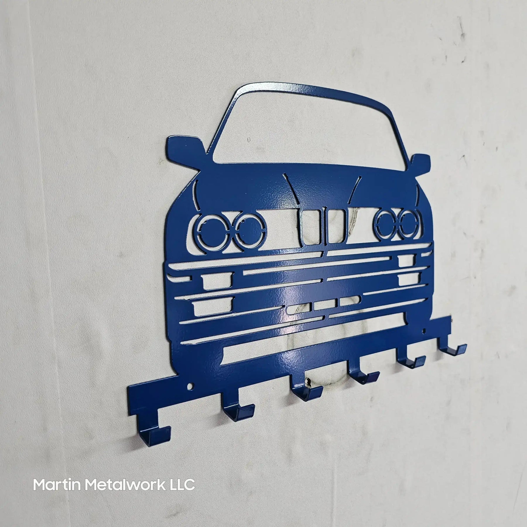 BMW E30 Key Holder – Full Front View Steel Wall Mounted Key Rack – Classic Car Organizer 12"x8" detail view by Martin