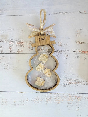 2025 Snowman Family Ornament by EverLee Creations, Southern home decor main product photo