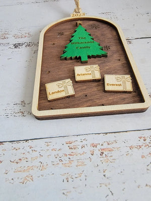 2025 Tree Family Christmas Ornamenet by EverLee Creations, ornament detail photo 7