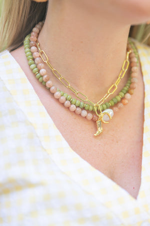 The Dallas Light Brown Beaded Pearl Necklace detail view by London Crafted