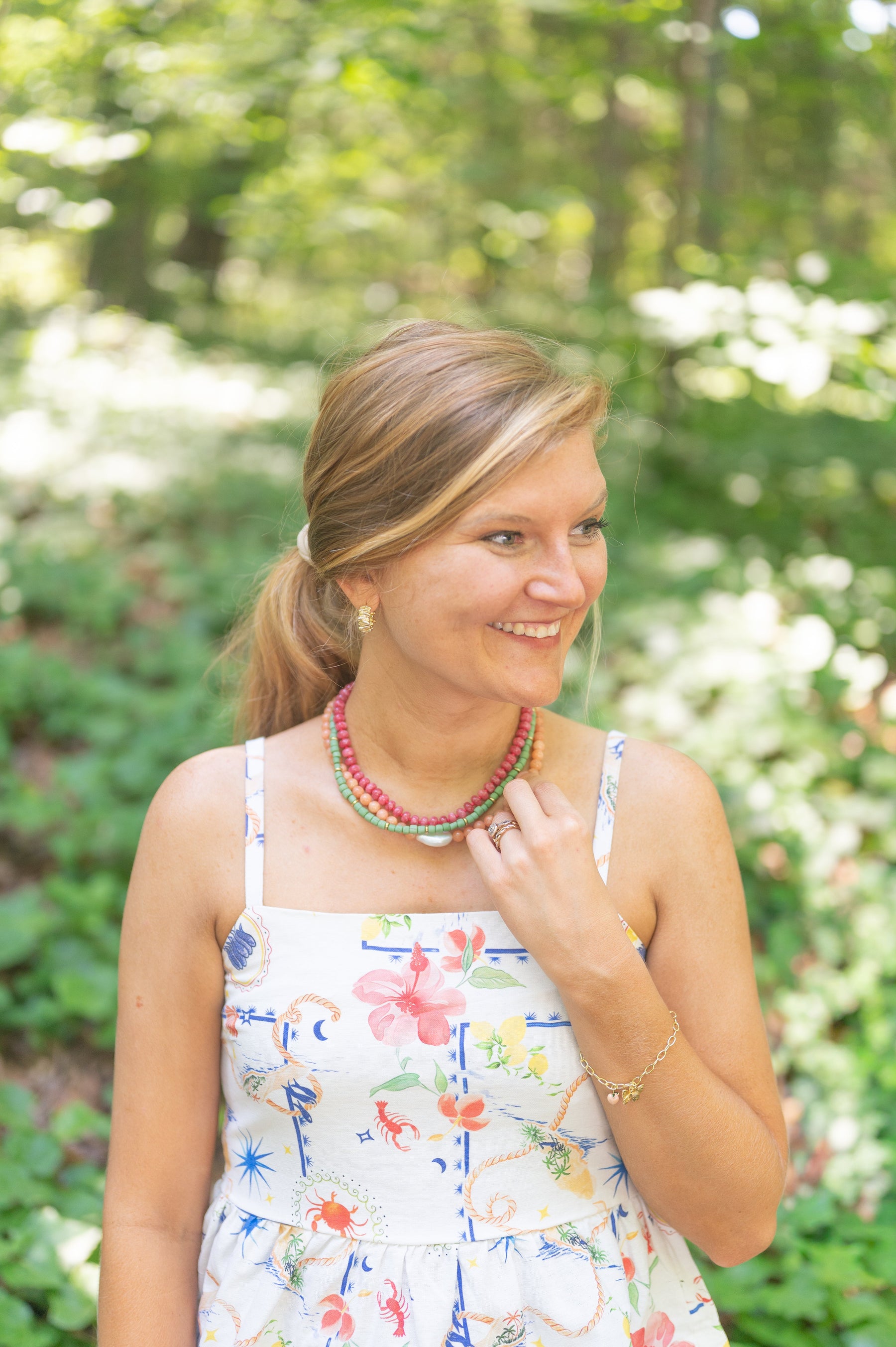 The Georgia Peach Glass Beaded Pearl Necklace detail view by London Crafted