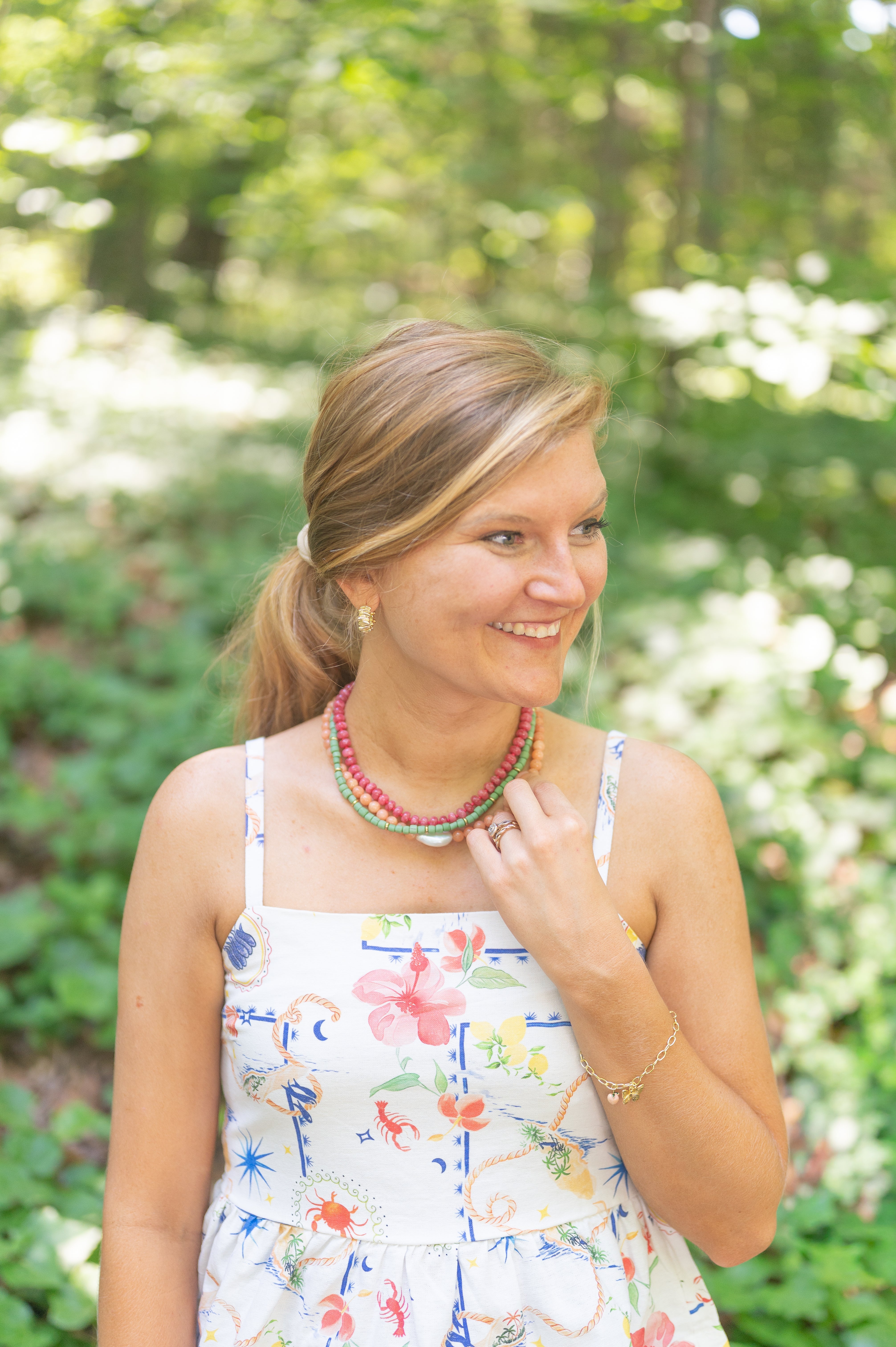 The Georgia Peach Glass Beaded Pearl Necklace detail view by London Crafted