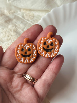 Folk Pumpkin Studs