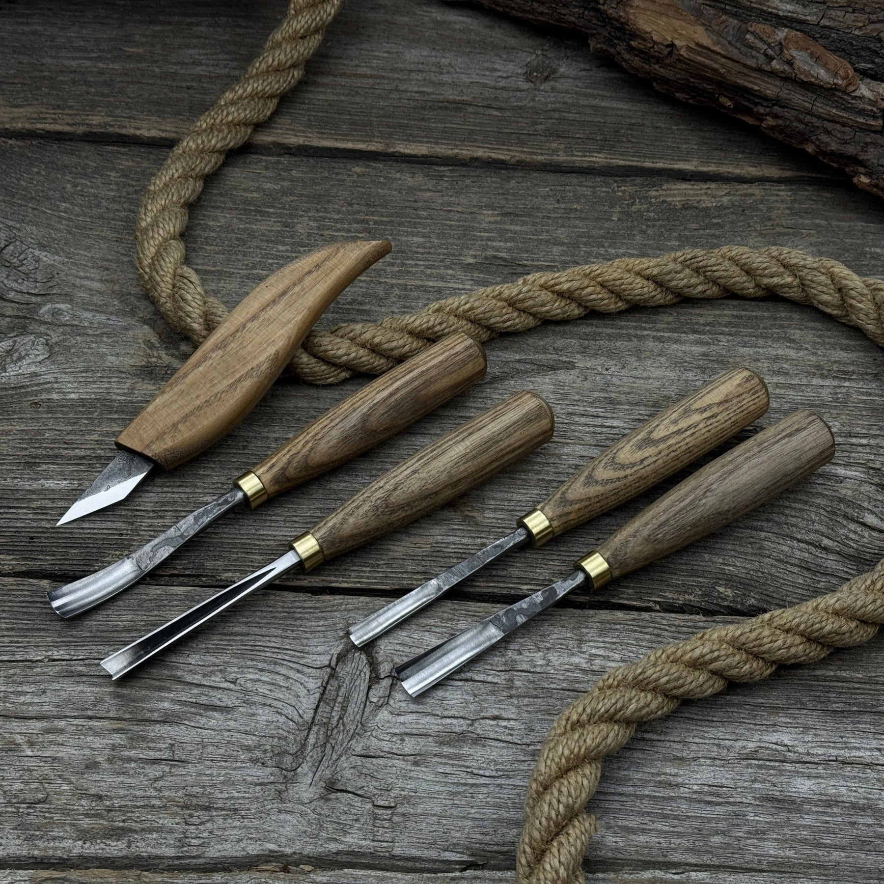 5-Piece Wood Carving Set – Whittling Knife & Gouges detail view by Sharky Forged Steel Tools
