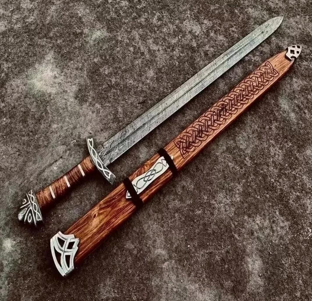 Norwegian Viking Sword with Carved Norse Knotwork by Divine Knives