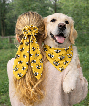 Bees & Daisy Dog Bandana by Dog Bandana Co., original artwork detail photo 8