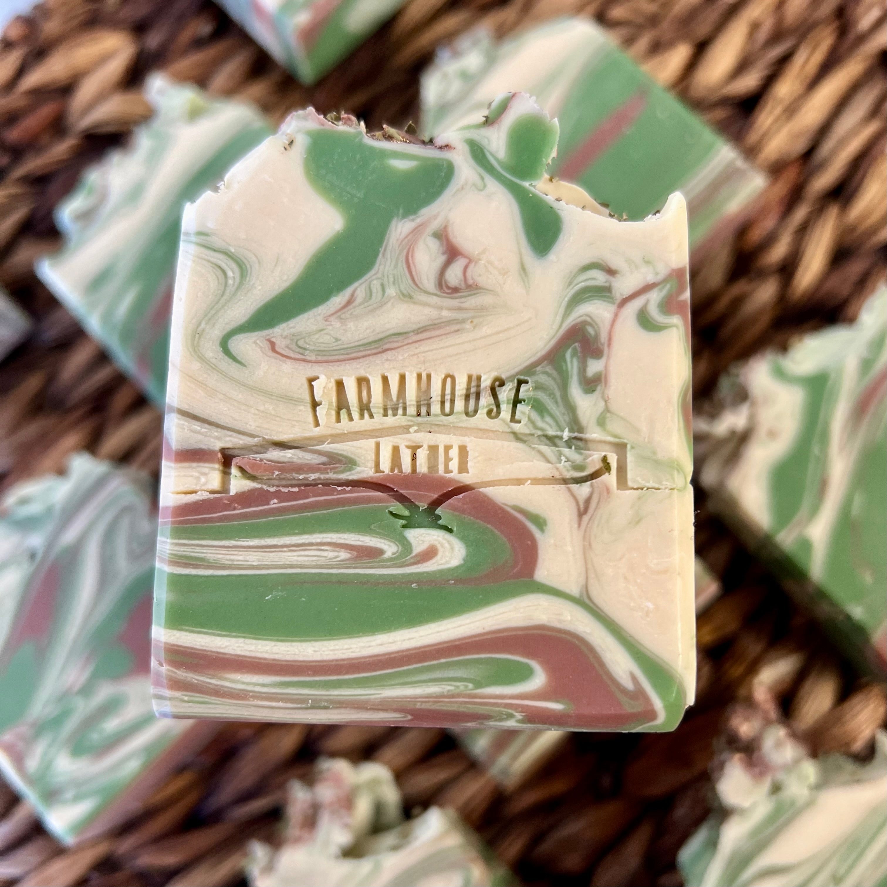 Back Woods detail view by Farmhouse Lather