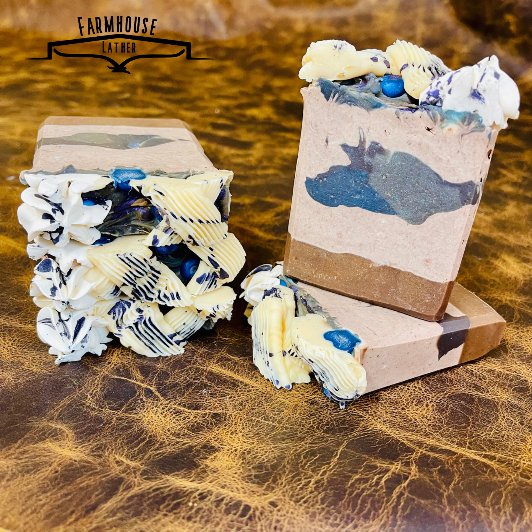 Farmhouse Lather Blueberry Cobbler goat milk soap image 3