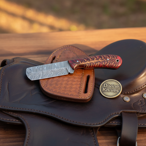Red Pine Cone Bull Cutter Knife for Ranch Work and Collecting