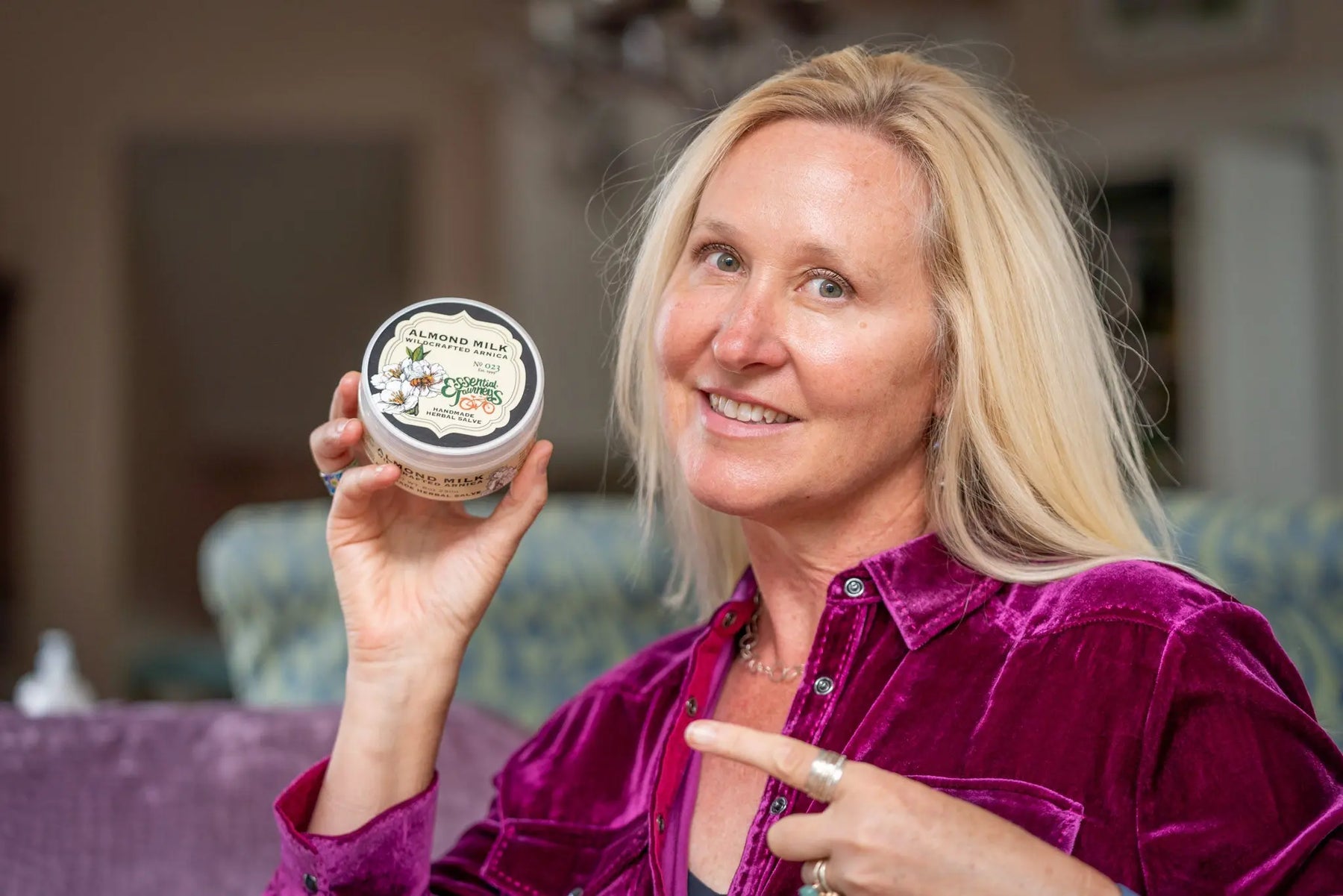 Almond Arnica Salve 8 Oz. ~ Almond Milk by Essential Journeys, handmade bath and body detail photo 7