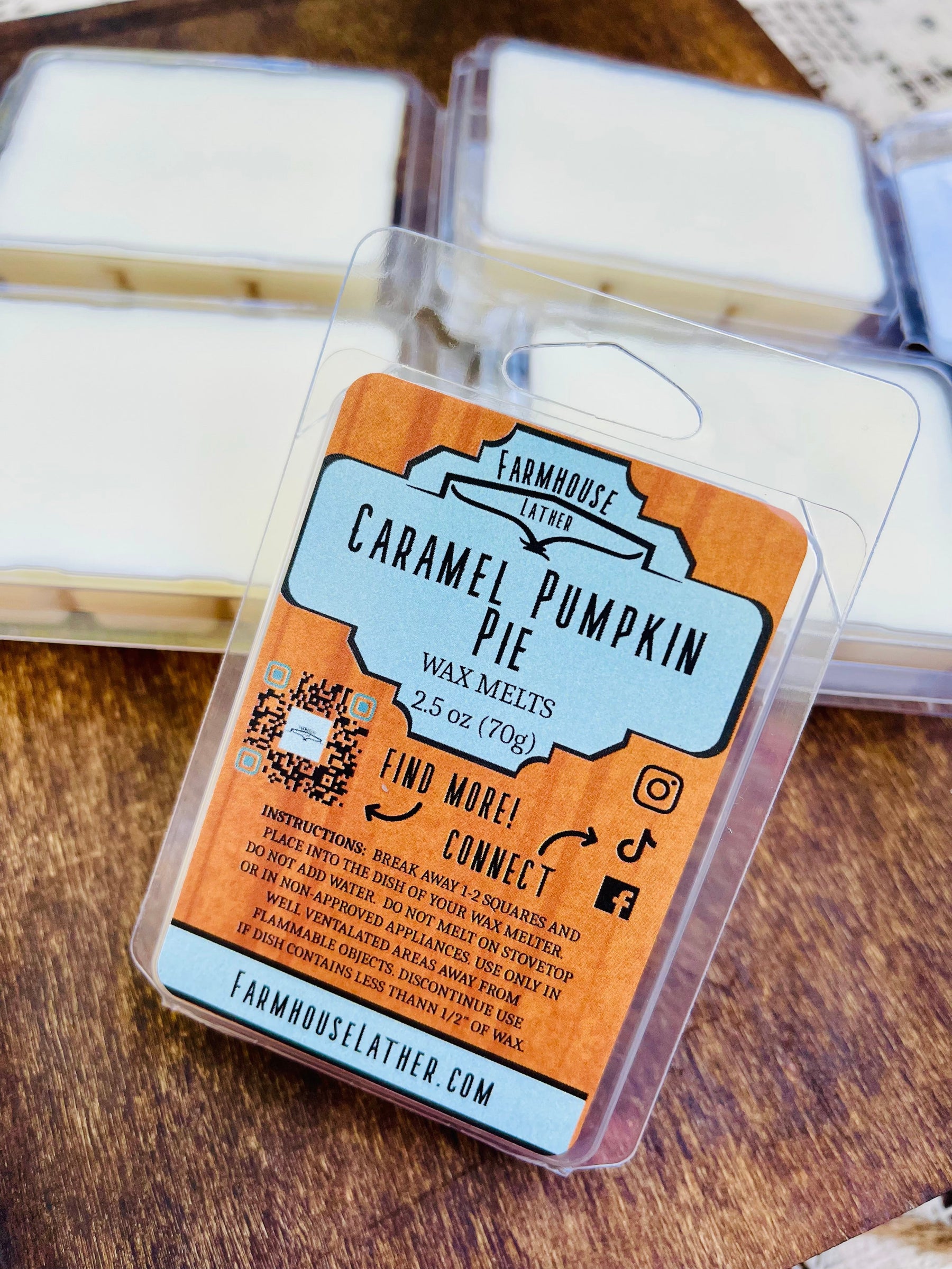 Farmhouse Lather Caramel Pumpkin Pie wax melt image 1