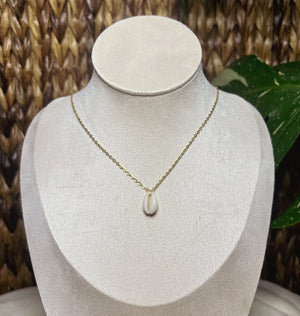 Beachcomber Necklace - Gold by HALT, handmade jewelry detail photo 4