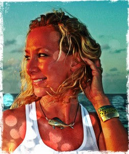 Bronze Mahi Mahi Necklace with Patina detail view by Anisa Jewelry