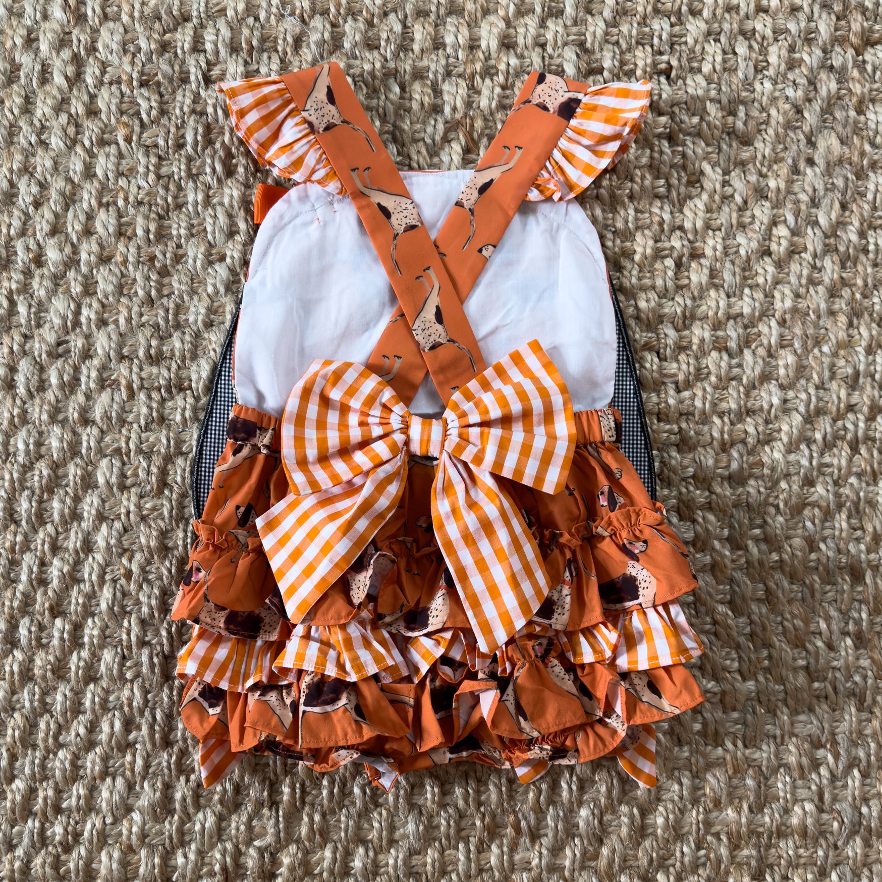 Rocky Top Coonhound Bubble detail view by Seven Lantern Lane