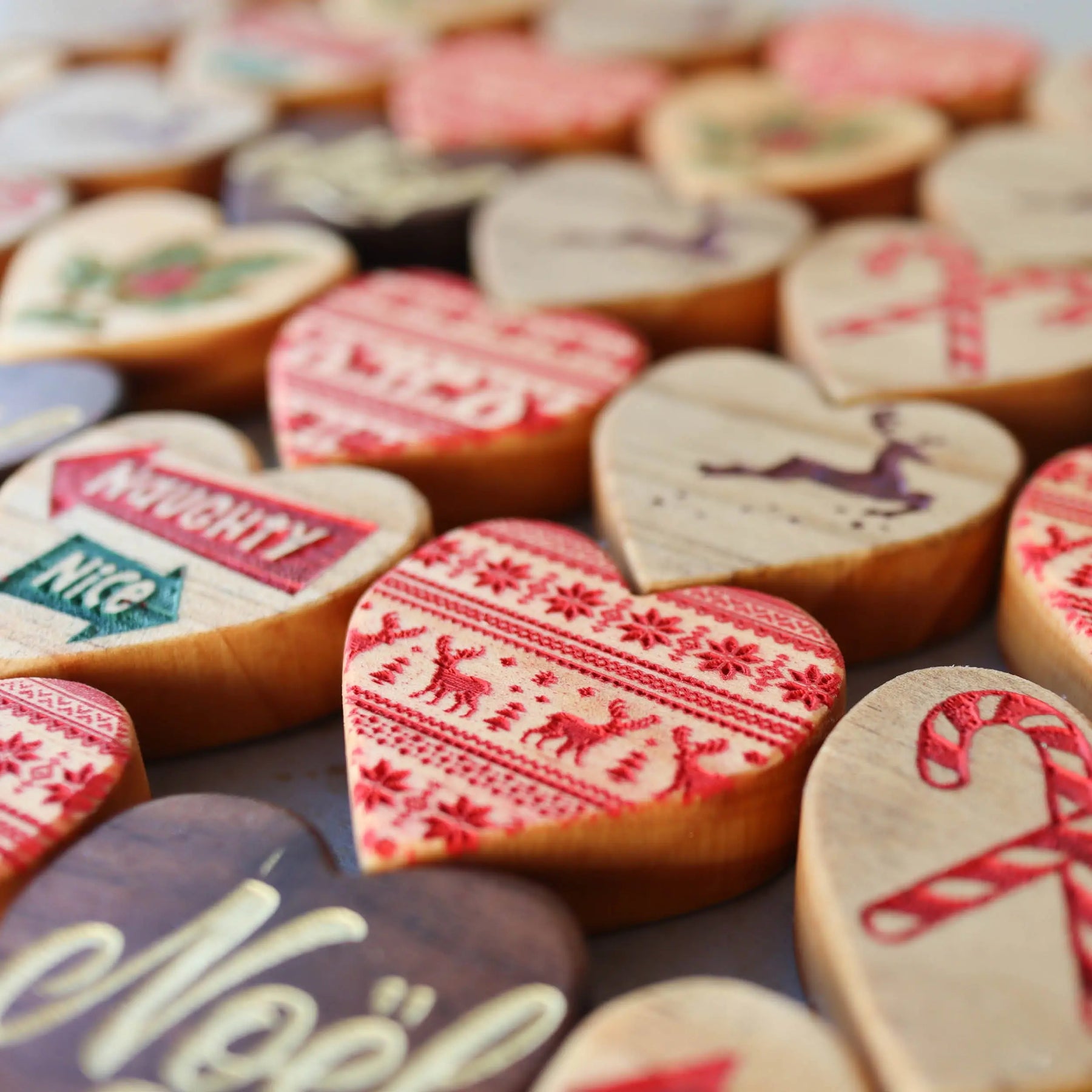 Christmas Hearts :: Engraved Sets by Dennehey Design Co., Southern home decor detail photo 3