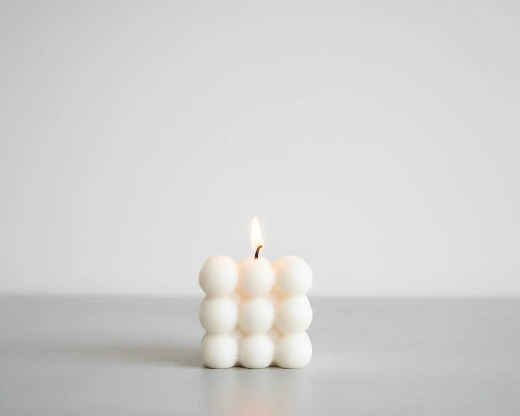 Classic Bubble by Believe Candle, scented candle detail photo 2