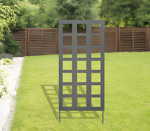 Classic Metal Trellis/Privacy Screen