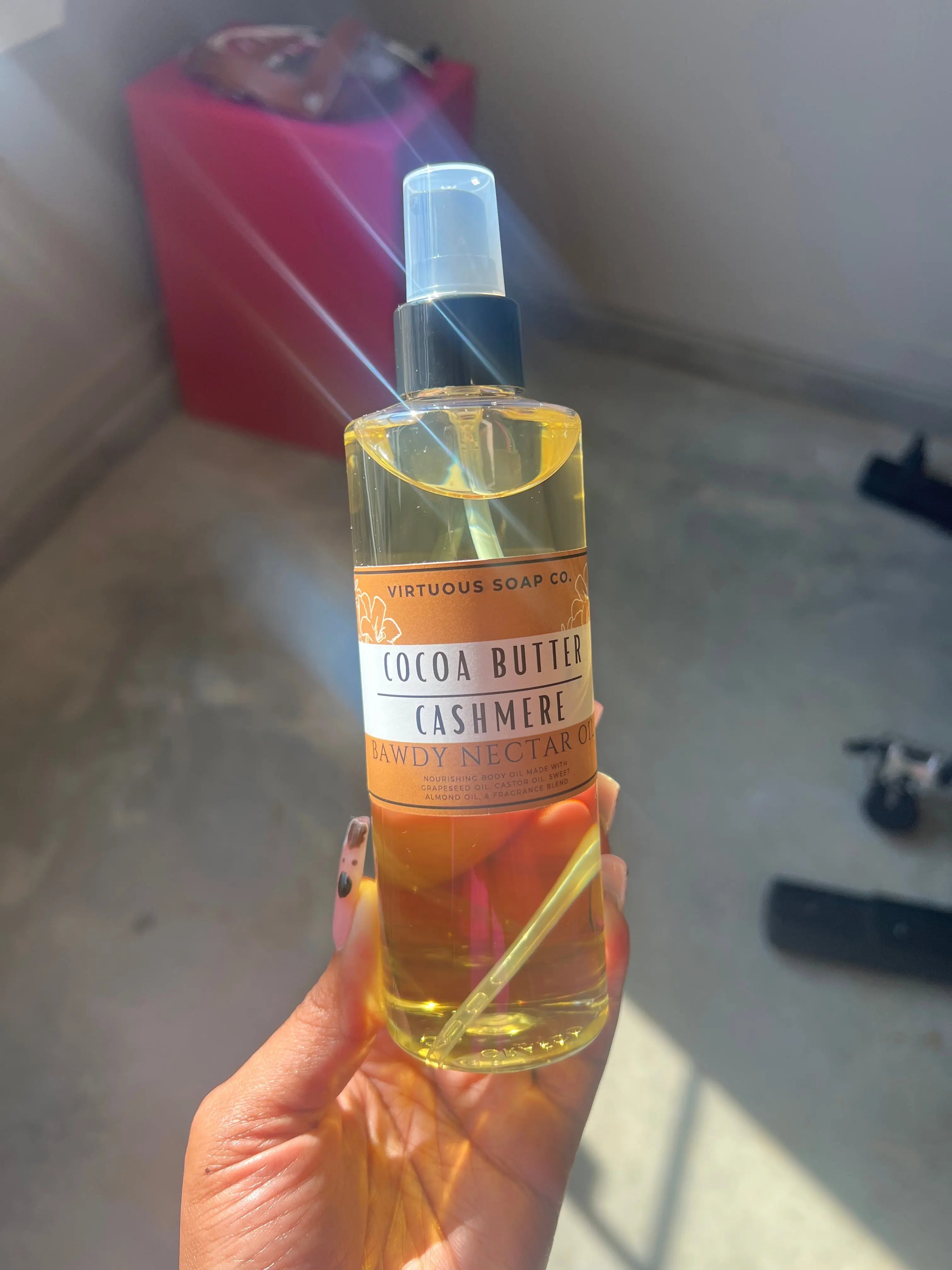 Cocoa Butter Cashmere bawdy oil by Virtuous Soap Company, natural skincare detail photo 2