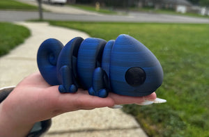 Color-Shifting Chameleon 3D Printed Fidget Toy | Large Sensory Toy by Mushroom Lady Co, paper gift detail photo 2