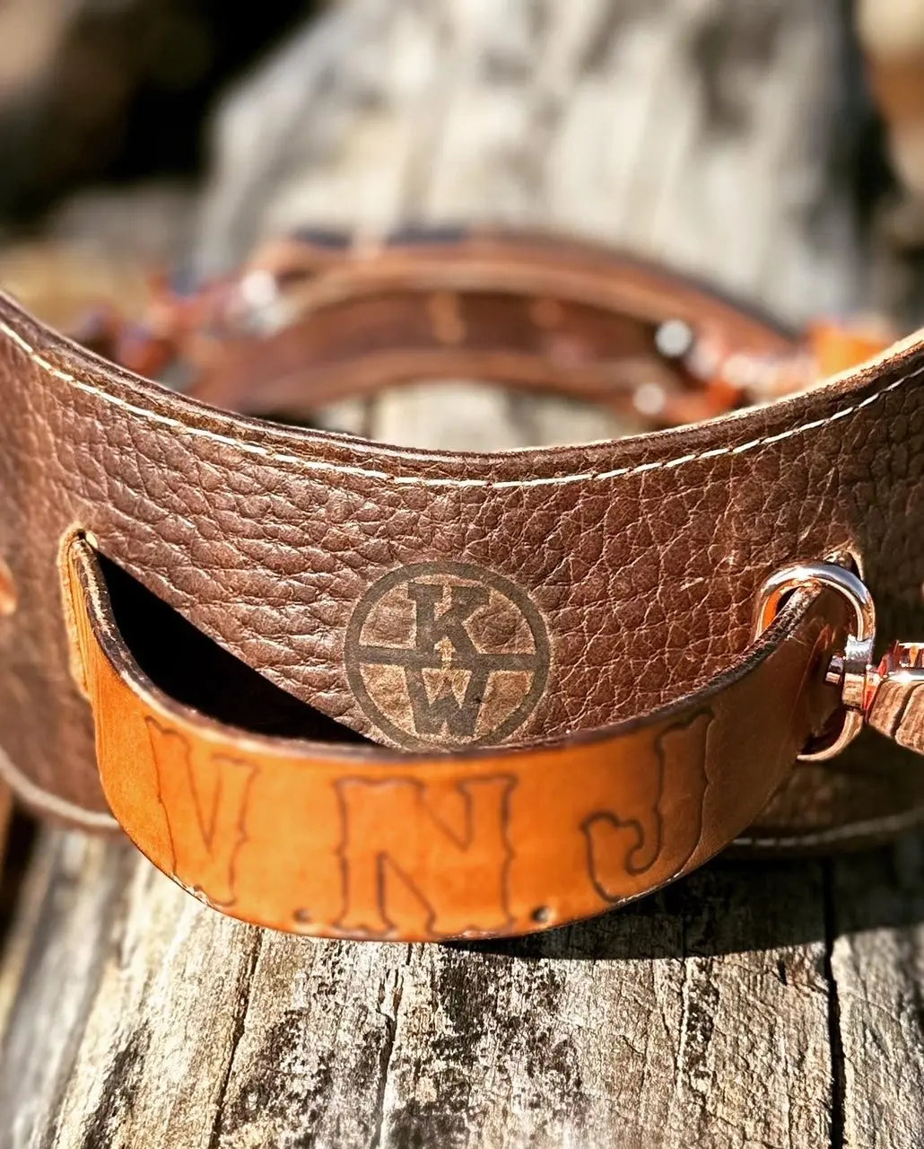 Custom Duck Lanyard by Kw Leatherworks, handmade leather goods detail photo 8
