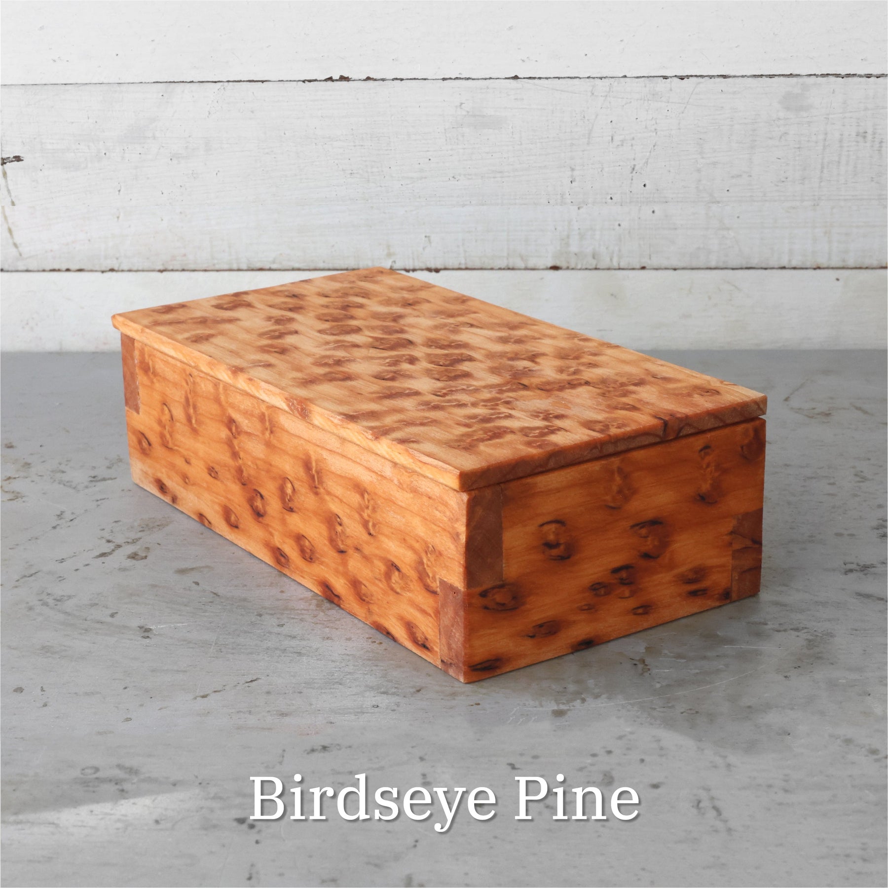 Handmade custom solid hardwood keepsake box by Dennehey Design Co. detail view 14