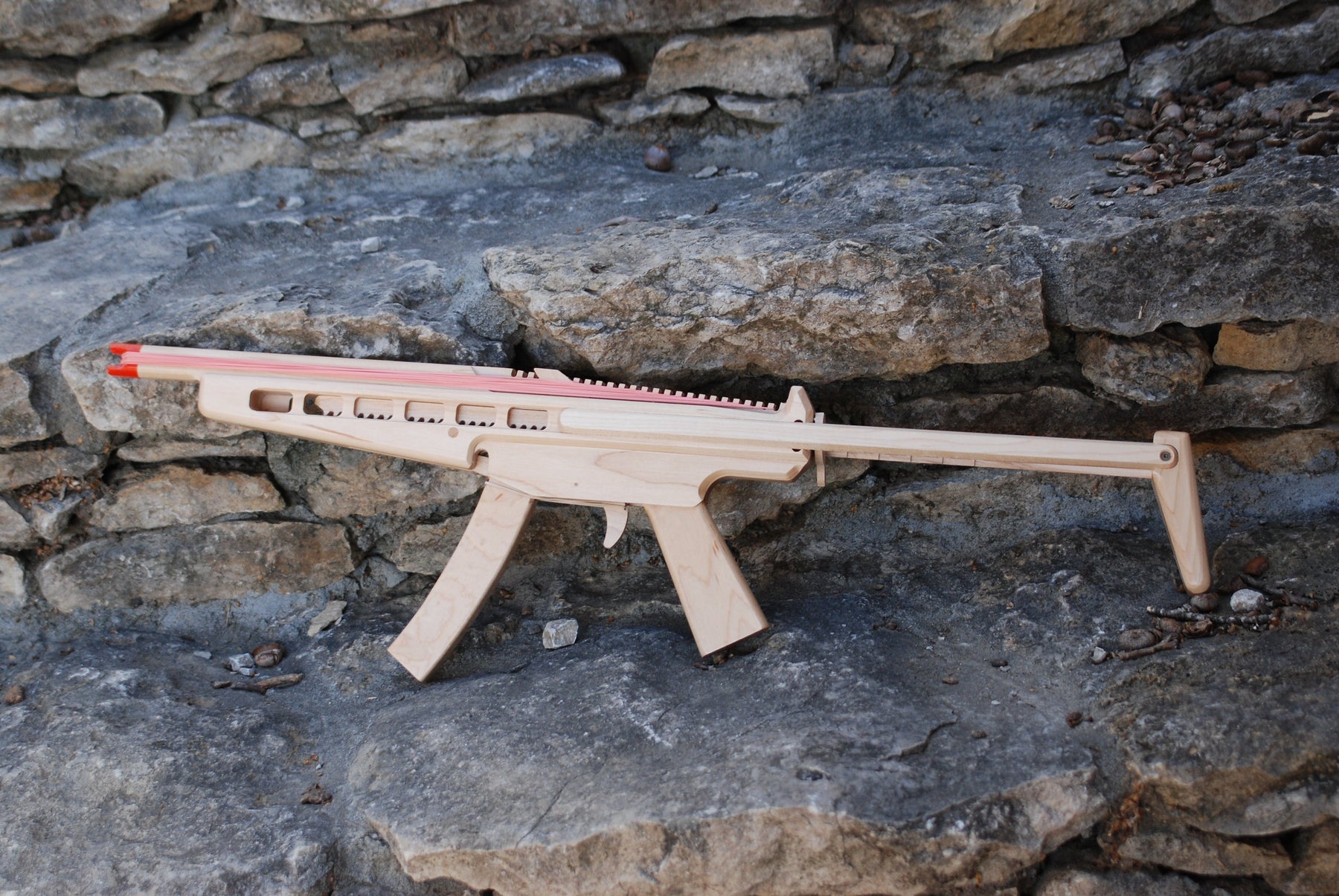 Model MP5 Rubber Band Machine Gun with Sliding Stock by Elastic Precision, Southern food gift detail photo 5