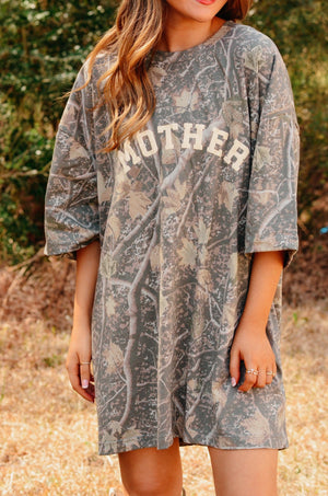 Mother Camo Shortsleeve by Southern Bliss Company, clothing detail photo 4