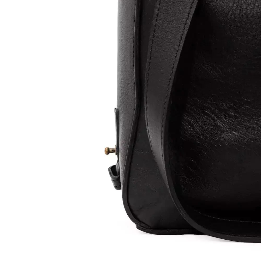 Ellington Leather Hobo by Mission Mercantile Leather Goods, handmade leather goods detail photo 19