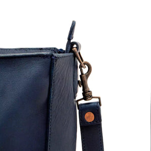 Ellington Leather Market Tote by Mission Mercantile Leather Goods, handmade leather goods detail photo 27