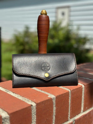 Female Wallets by Kw Leatherworks, handmade leather goods detail photo 3
