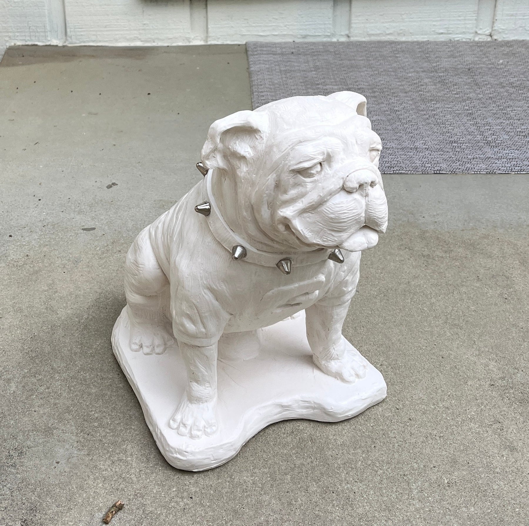 Georgia Bulldogs Natural White UGA Mascot Statue alternate view 4