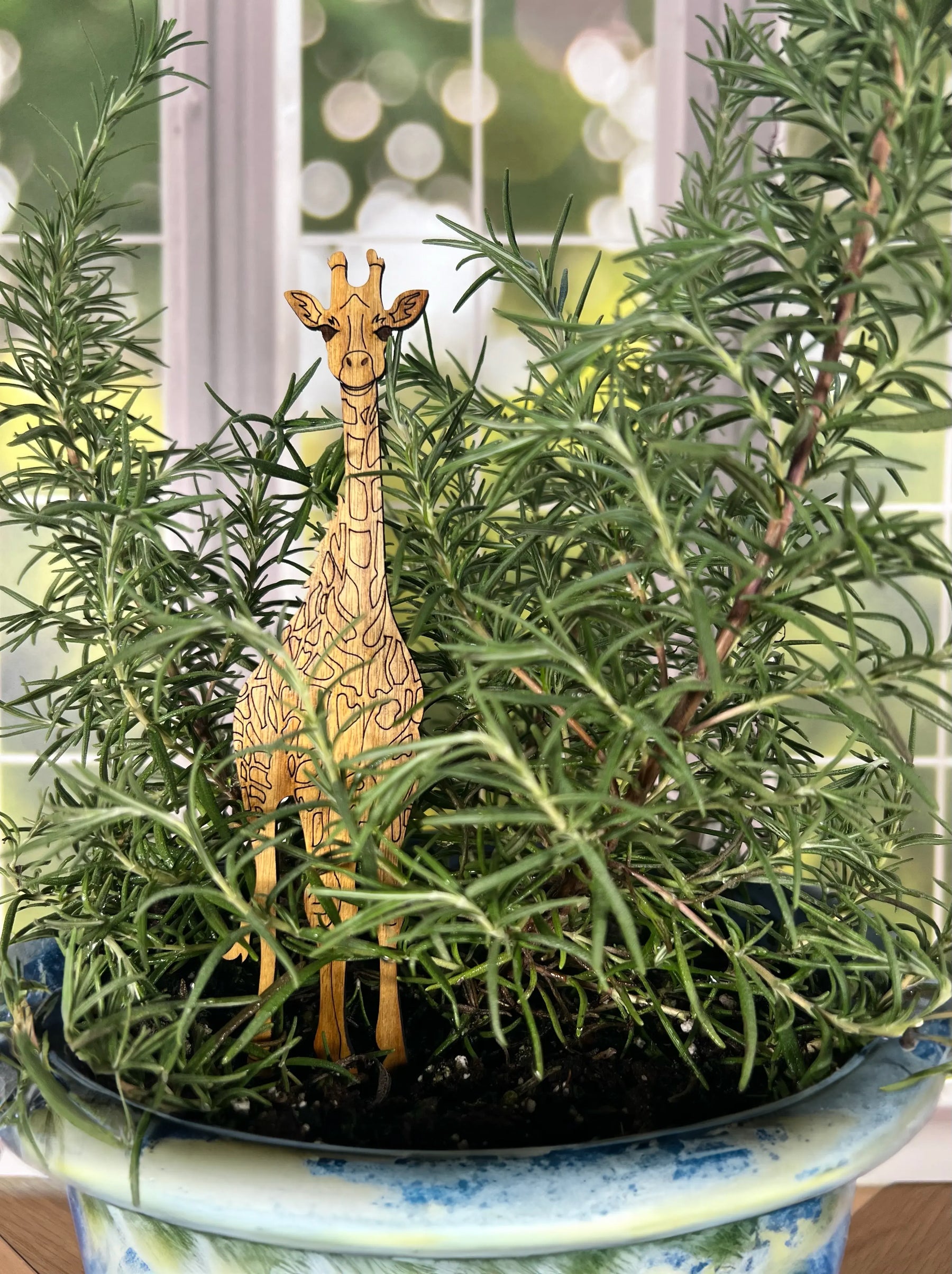 Giraffe Plant Buddy - Plant Pick by Artspeak Studio, ornament main product photo