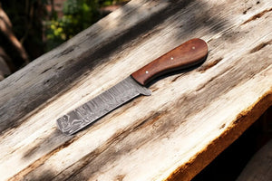 Handmade Bull Cutter Knife – Damascus Steel & Rosewood by Damascus Knife Store, Damascus knife main product photo