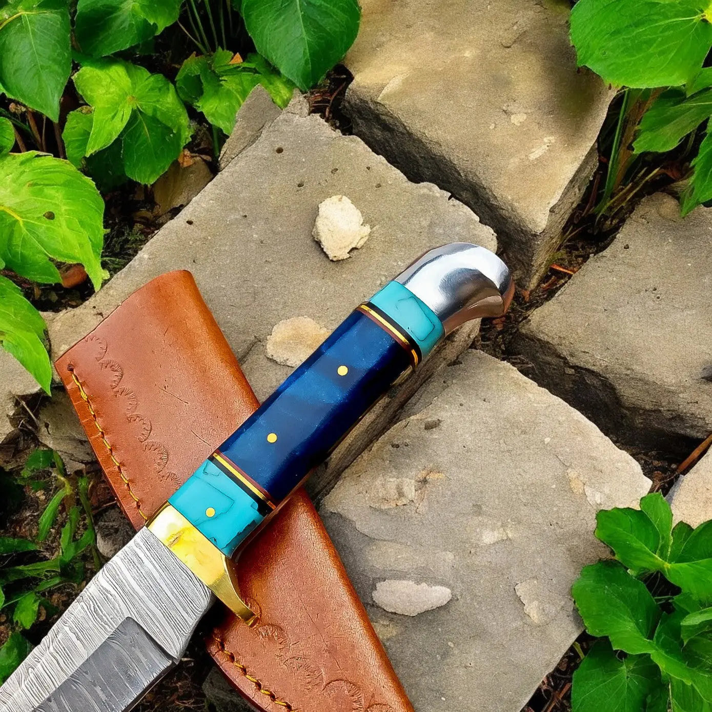 Handmade Damascus Hunting Knife – Epoxy Resin Handle by Damascus Knife Store, Damascus knife detail photo 2