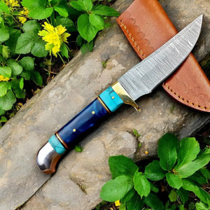 Handmade Damascus Hunting Knife – Epoxy Resin Handle by Damascus Knife Store, Damascus knife detail photo 3