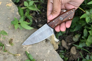 Handmade Damascus Hunting Knife with Rosewood Handle by Damascus Knife Store, Damascus knife detail photo 2