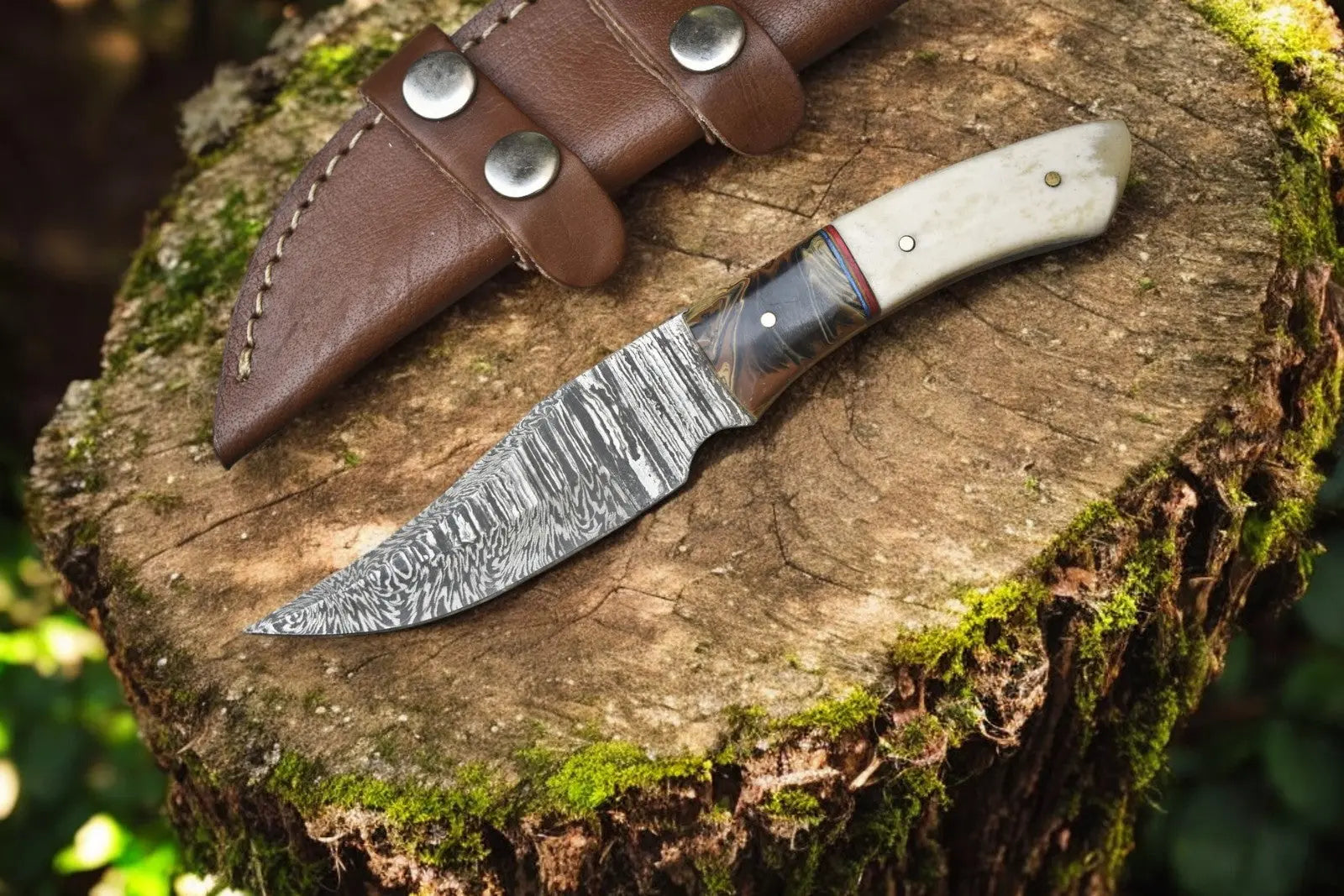Handmade Damascus Skinning Knife – Epoxy Resin & Bone by Damascus Knife Store, Damascus knife detail photo 2