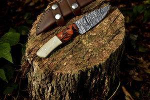 Handmade Damascus Steel Skinning Knife – 7.5" with Resin & Bone Handle by Damascus Knife Store, Damascus knife detail photo 2