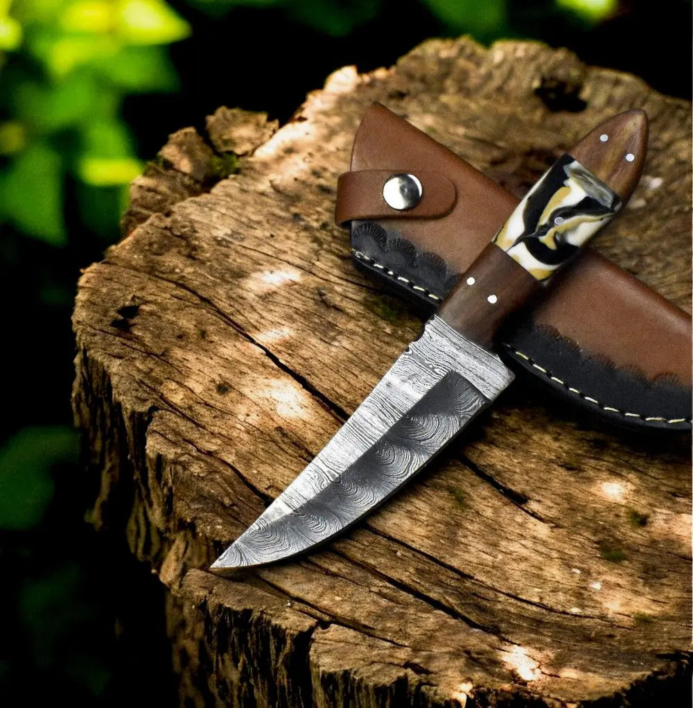 Handmade Damascus Steel Skinning Knife with Leather Sheath by Damascus Knife Store, leather knife sheath detail photo 3
