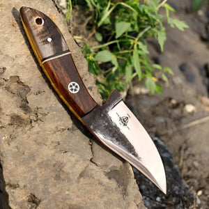 Handmade High-Carbon Steel Hunting Knife – 8" with Sheath by Damascus Knife Store, leather knife sheath detail photo 4