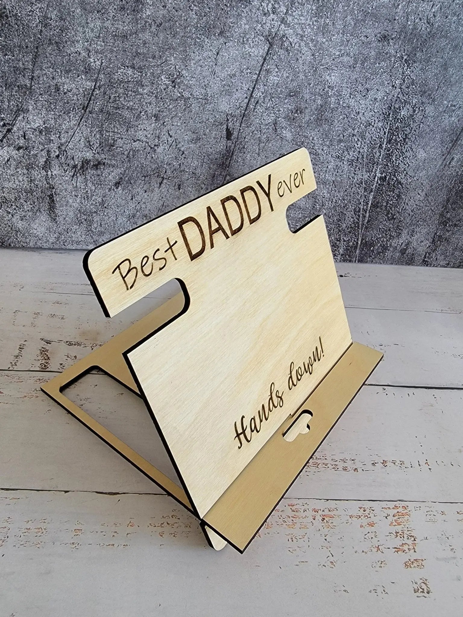 Hands Down Docking Station by EverLee Creations, handheld device accessories detail photo 3