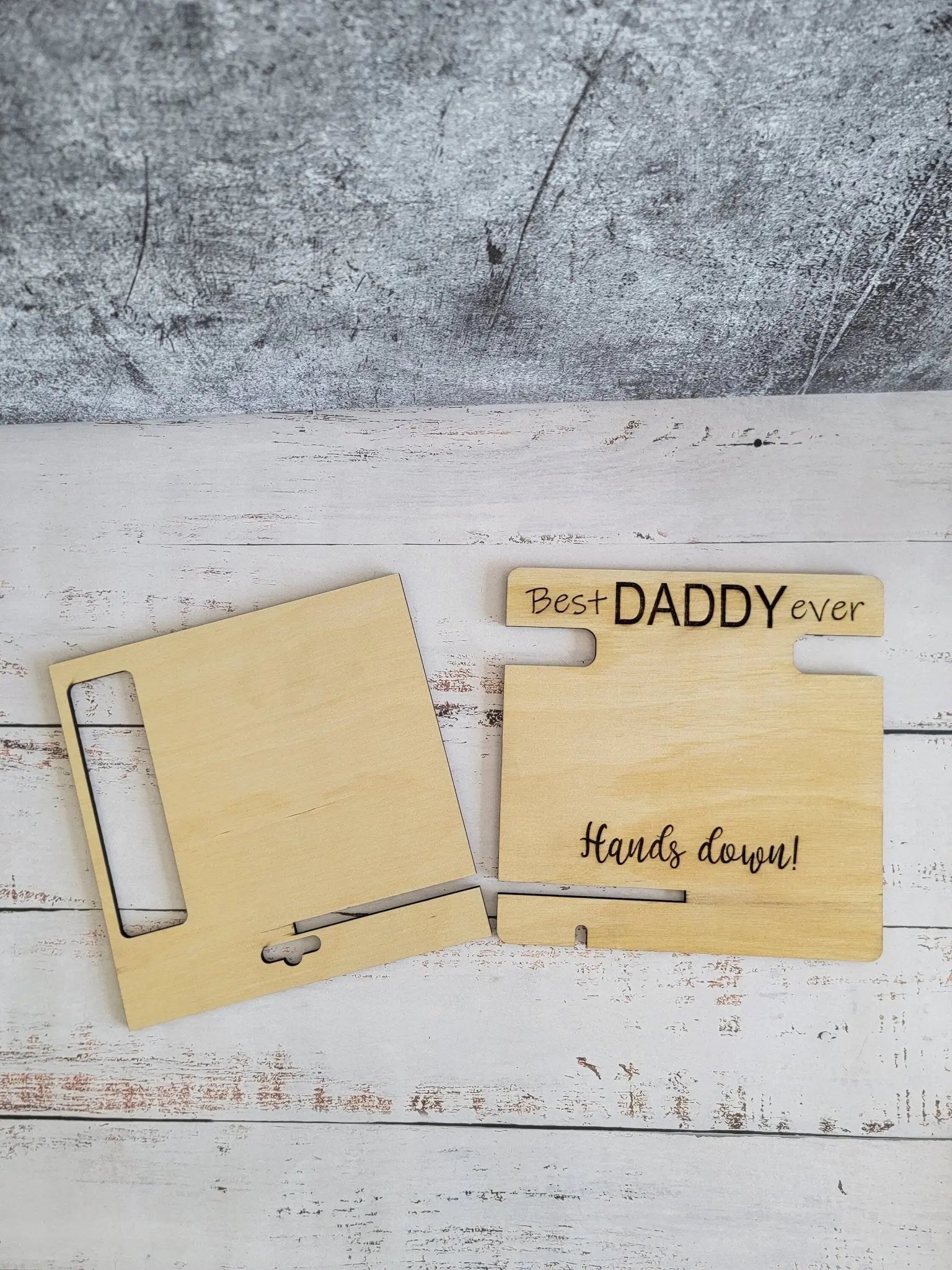 Hands Down Docking Station by EverLee Creations, handheld device accessories detail photo 4