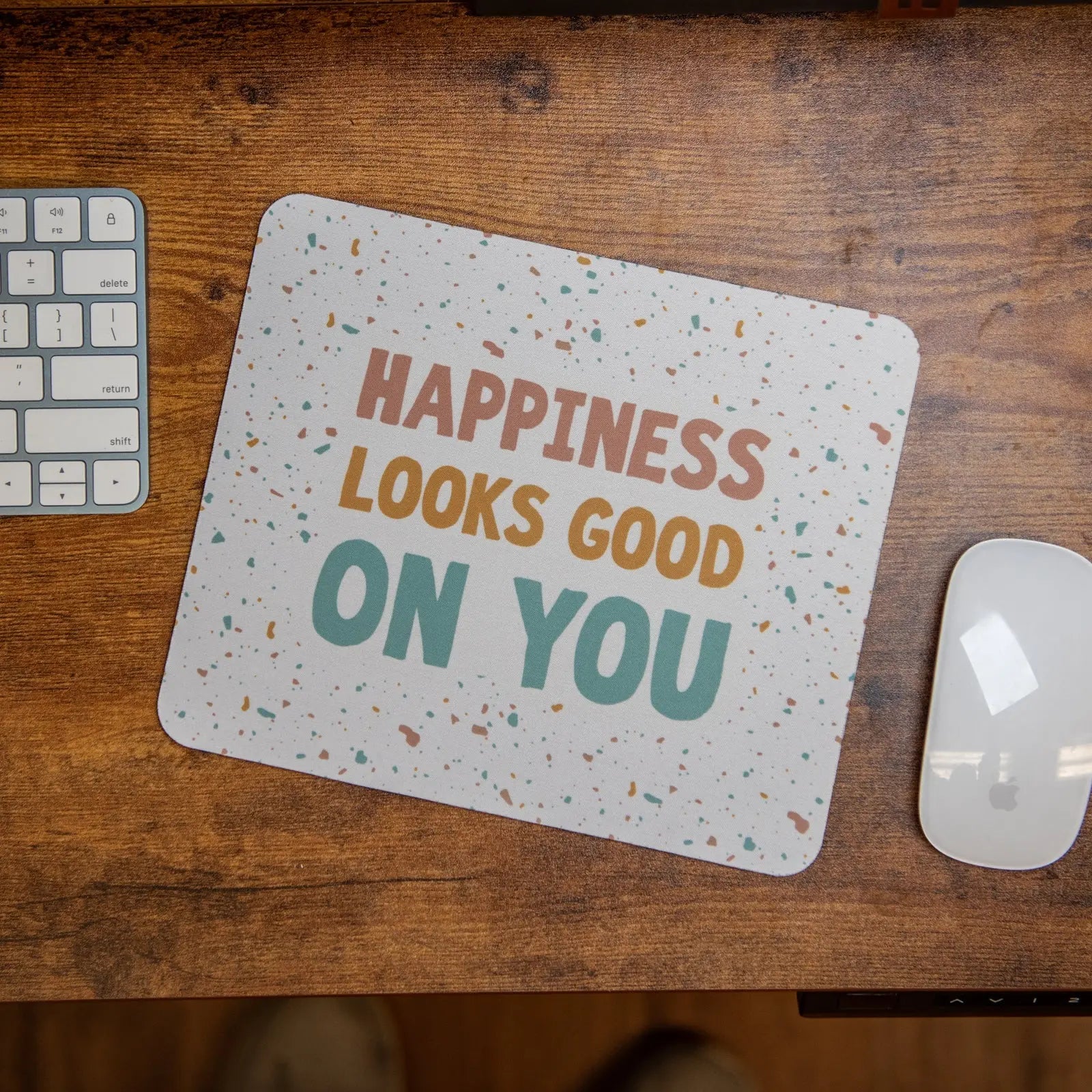 Happiness Looks Good on You - Mouse Pad by Still Magnolia, mouse pads detail photo 3