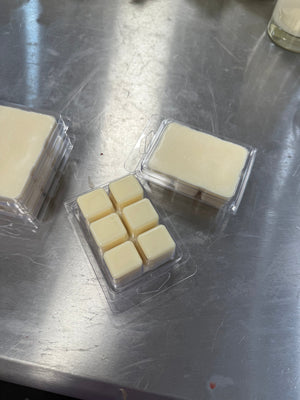 Daily Grind soy candle and wax melts by Mam Jam’s Candle Company, detail image 5