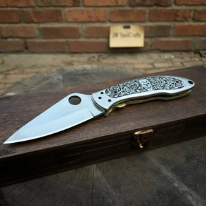 Engraved Spyderco Style Folder with Mirror Polished Leaf Blade detail view by JW SteelCrafts