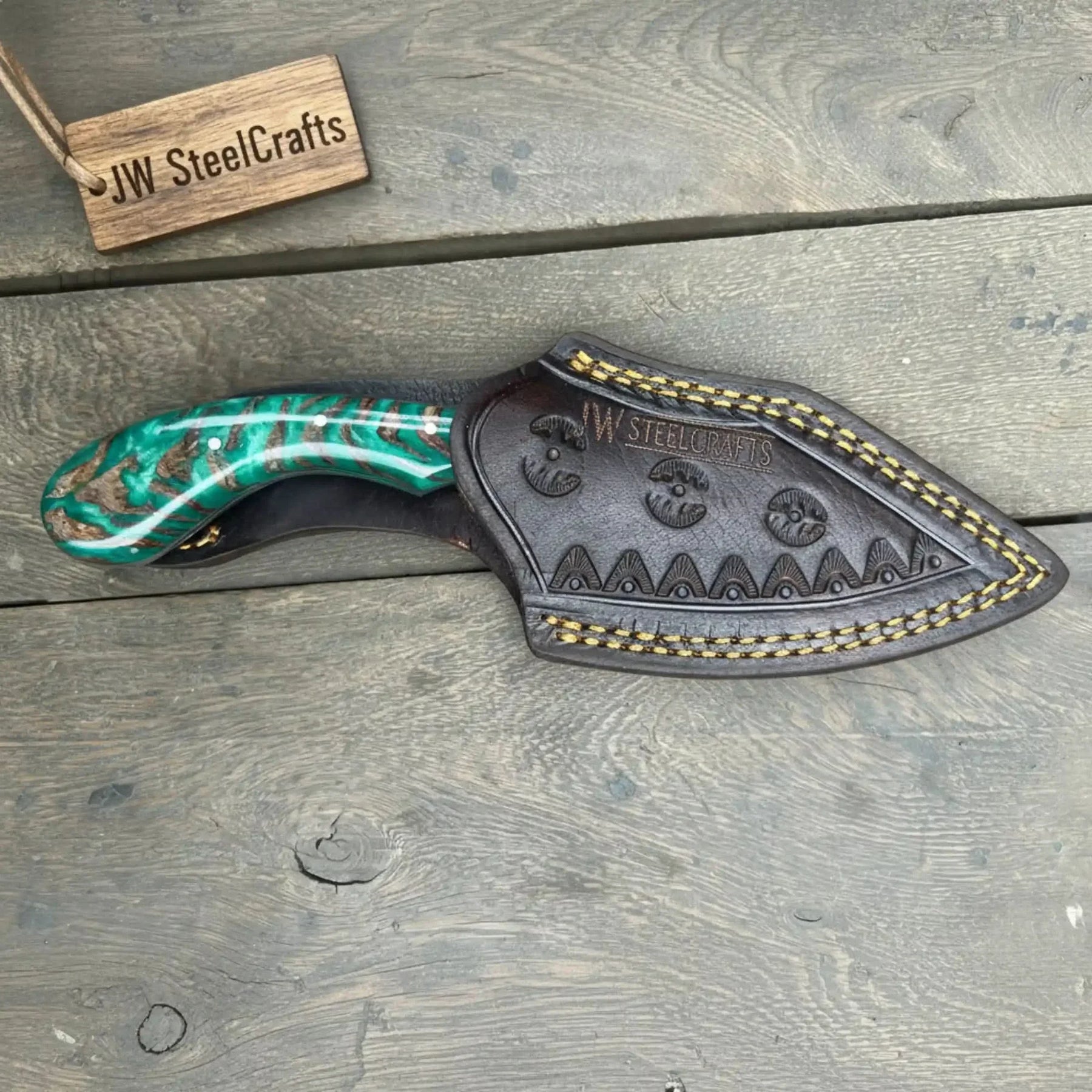 Handmade Skinner Knife with Green Pinecone Resin Handle by JW SteelCrafts, Damascus knife detail photo 4