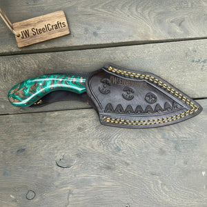 Handmade Skinner Knife with Green Pinecone Resin Handle by JW SteelCrafts, Damascus knife detail photo 4